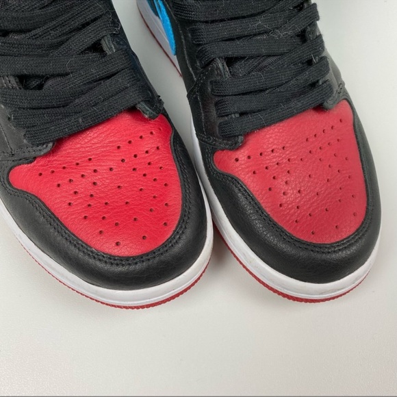 Air Jordan 1 - Picture 3 of 5